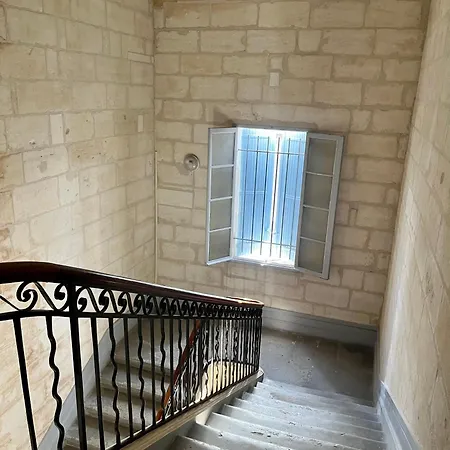 Belle-vue Beaucaire (Gard)